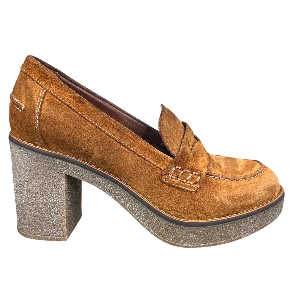 Aquatalia Women’s Caprie Camel Suede Chunky Pumps Size US 7.5